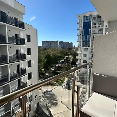 Apartment 50 Meters From The Beach, Sea View
